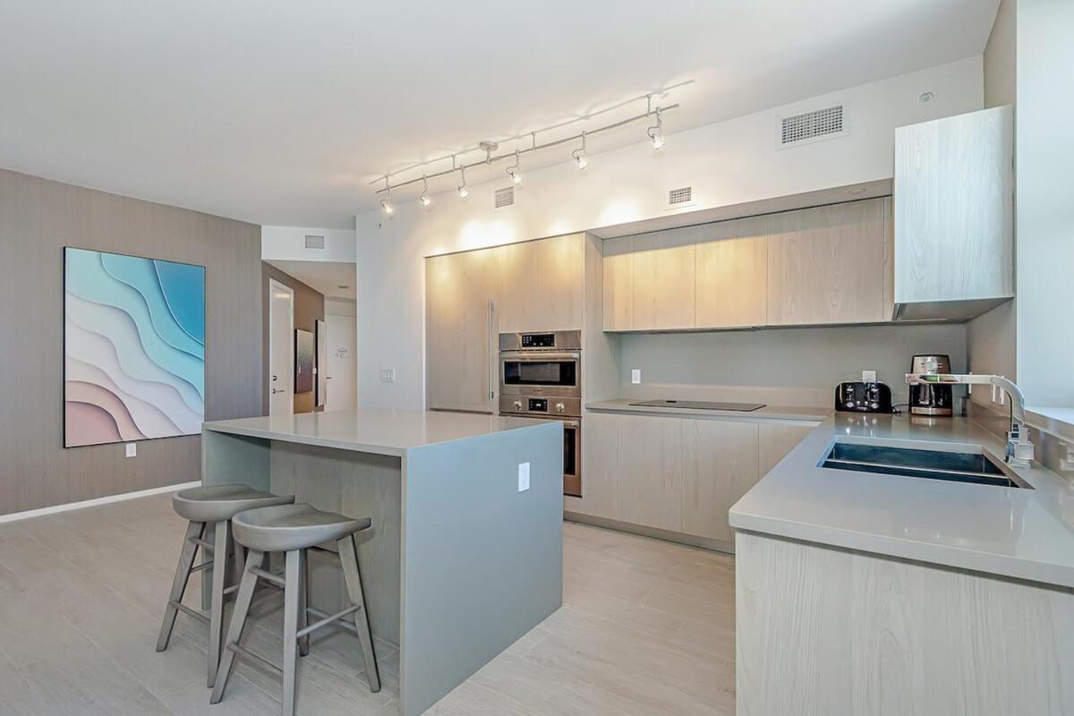 Apartmán Wrap Around Balcony - Insane Views - Amazing Pools Hollywood Exteriér fotografie