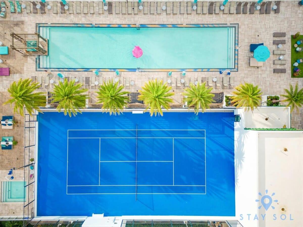 Apartmán Wrap Around Balcony - Insane Views - Amazing Pools Hollywood Exteriér fotografie